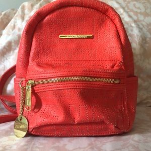 steve madden small back pack purse